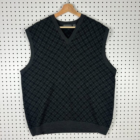 Van Heusen Chunky Knit Sweater Vest Size XL Black Gray Grandpa 90s Golf Preppy - Picture 1 of 5